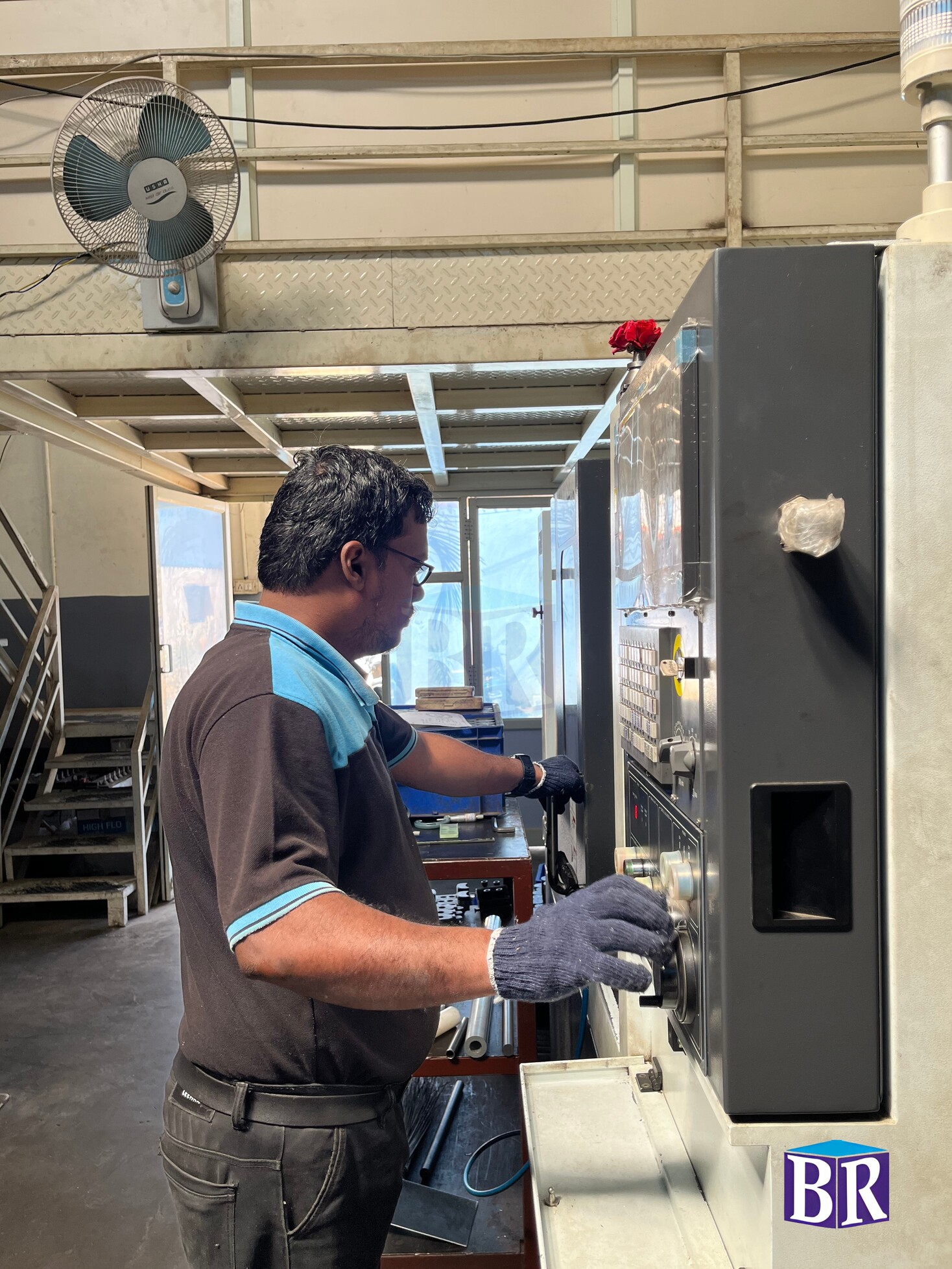 Shop floor component